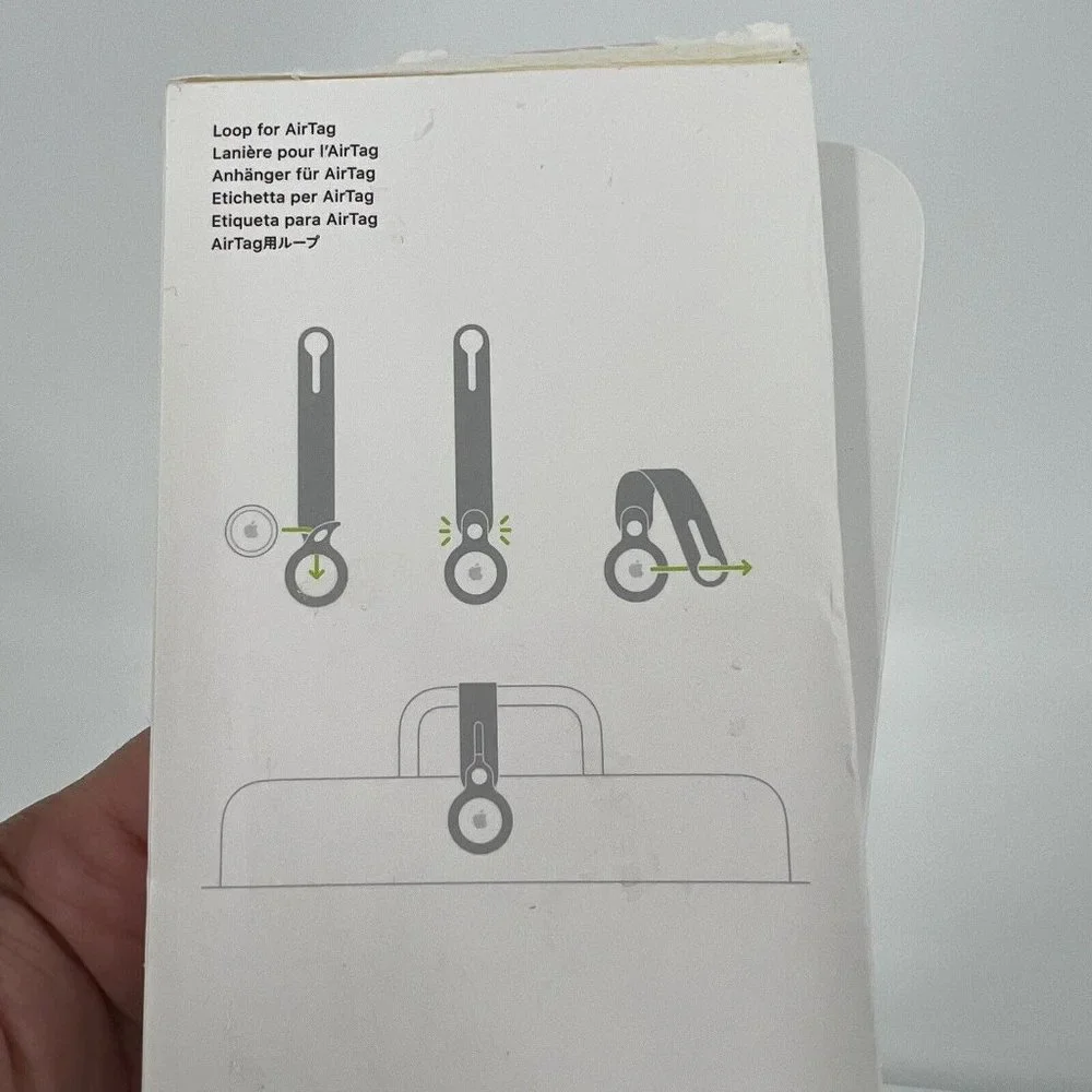 Apple AirTag Loop - White - Open Box